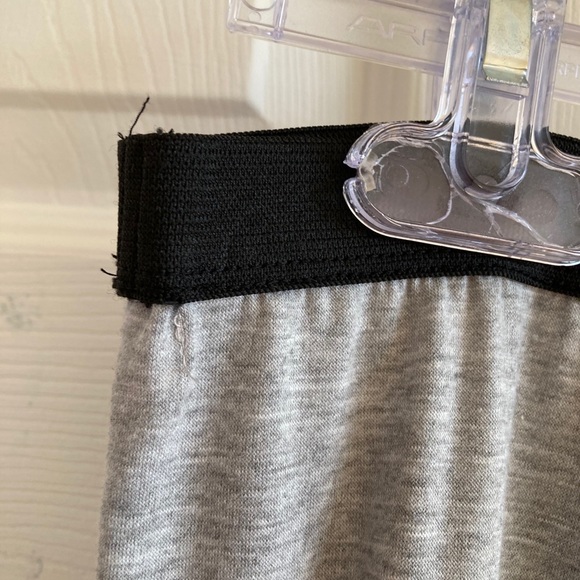 4/$30 Grey Oak + Fort Pencil Skirt - Picture 2 of 3